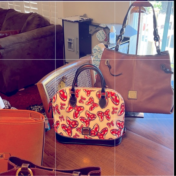 EUC SET💕 Dooney & Bourke pebble pink Ambler crossbody bag & matching card case - Picture 15 of 16